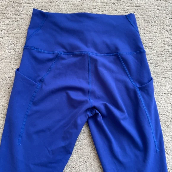 Lululemon Wunder Train with pockets - Picture 6 of 10